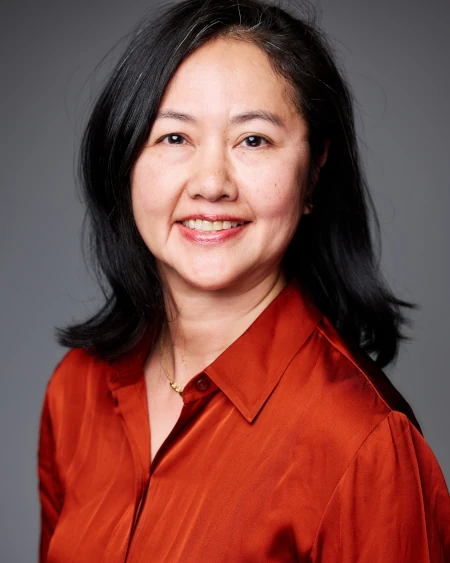Dr. Jennifer Lee